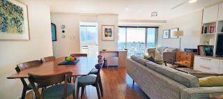 Sweeping Harbour & Ocean Views Over Sydney's East - 1