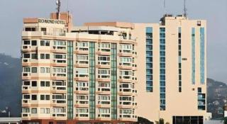 Richmond Plaza Hotel - 3