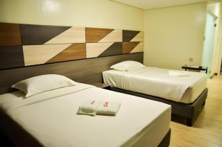 Travelite Hotel Legarda - 4