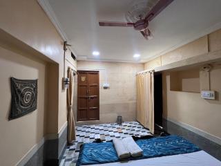 Hotel Surja Jaisalmer - 1