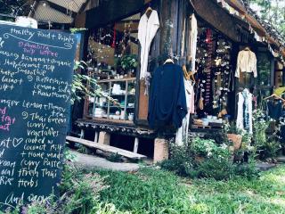 Khun Nai Tern Sai Hotel - 4