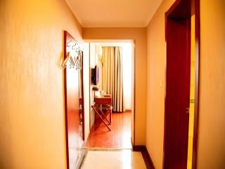 GreenTree Inn Bozhou Weiwu Road Hotel - 7