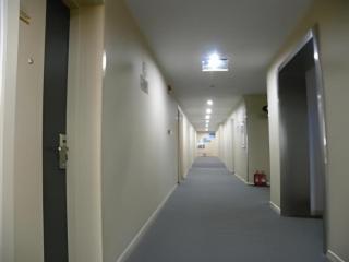 Super 8 Hotel Jinan Railway Station Square - 7