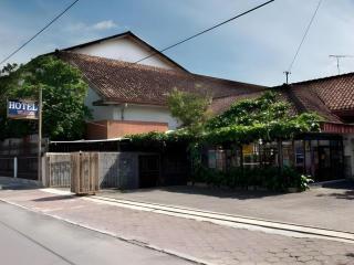 Hotel Wijaya Magelang - 2