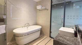 Nanning Champs Elysees Hotel - 6