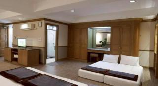 Alameda Suites Hotel - 4