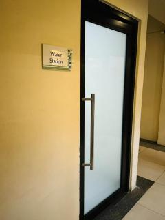 Mid-rise staycation in parañaque - 8