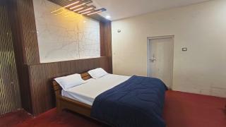 Kings Court Village Resort - 2