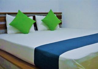 Sunset & Safari Club - 8