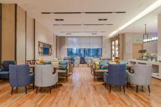 Echarm Hotel Yiyang Wanda Plaza - 8