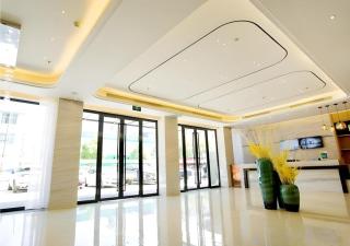 City Comfort Inn Chibi Walking Street - 9