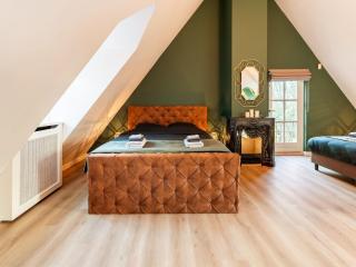 Beautiful Villa in Drunen with Private Heated Pool - 3