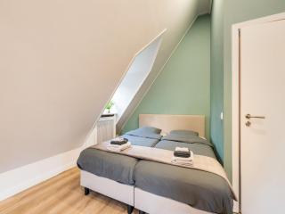 Beautiful Villa in Drunen with Private Heated Pool - 2