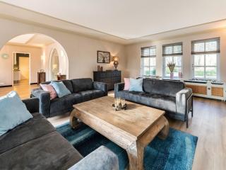 Beautiful Villa in Drunen with Private Heated Pool - Drunen - 4