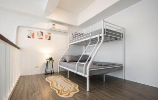 Charming Modern 1 BR Loft - 7