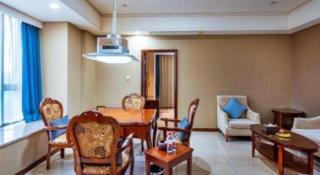 Days Hotel by Wyndham Hunan Changsha Convoy - 3