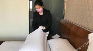 James Joyce Coffetel· Zhengzhou Wenhua Road Technology Market - 2