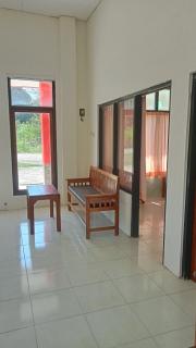 Guest House Monika Labuan Bajo - 1
