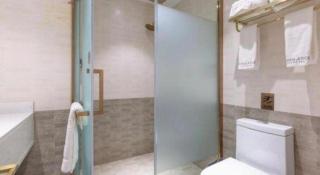 James Joyce Coffetel Lijiang Ancient City Dashuiche - 1