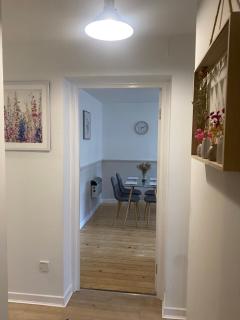 Modern apartment in Glasgow West End, free parking - 5