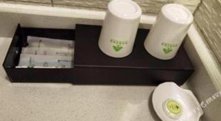 Green Tree Inn Express Jinan Huaiyin District Jingshi Road Children's Hospital - 2