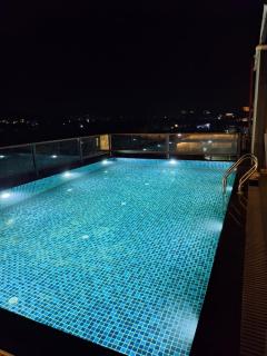 The Classic Crown- Near Lake Pichola - 7