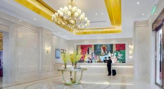 Vienna Hotel Shaanxi Hanzhong Central Square High-Speed Railway Station - 1