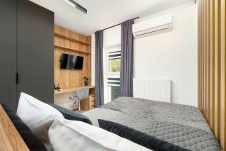 Klimatyzowane Studio dla Dwóch Osób Praca Zdalna by Noclegi Renters - 9