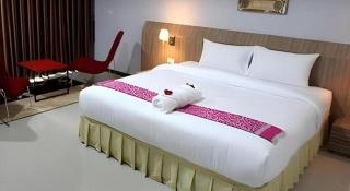 Soontree House Hotel - 4