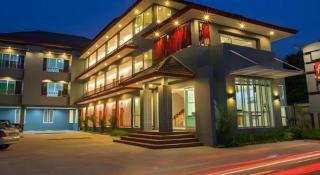 Soontree House Hotel - 1