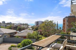 Kailoha Unit 8, 27 Canberra Tce, Kings Beach - 3