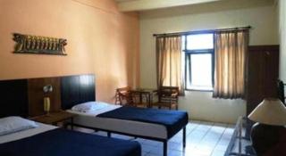 Hotel Augusta Garut - 5