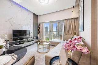 Beautiful Canal View Majestine Damac - 0