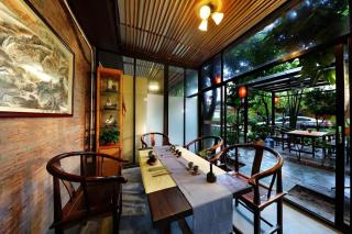 Royal Garden Hotel - 9