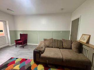 Ensuite at green road - 8