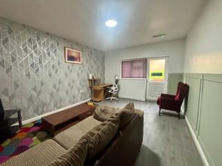 Ensuite at green road - 1