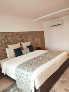 Bamburi Beach Hotel - 2