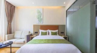 GreenTree Inn Ganzi Daochengzhou Scenic Area - 1