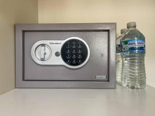 Quarterdeck Apartment 6 - Family Stay - 2