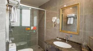 GreenTree Alliance Hotel Chongqing Qianjiang County Wuling Shui'an Jiaotong Xi Road - 2