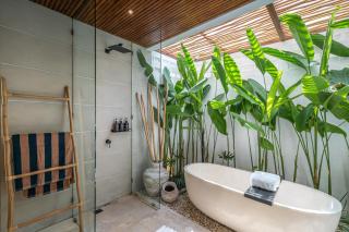 Villa Cinco - Modern 3Bedroom with Pool in Cemagi - 2