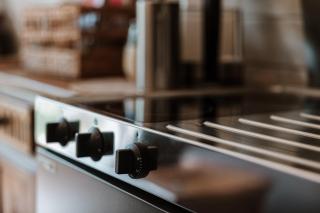 Secluded Cosy Luxury Pod with wood fired hot tub - 4