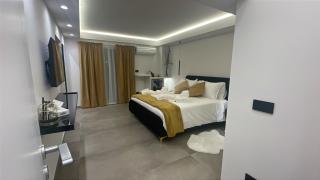 Coco Noir Luxury Villa - 3