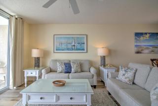 Crescent Shores North - 1502 - 6