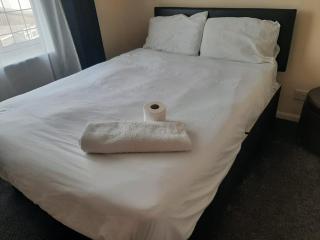 Lodge near Merry Hill Shopping centre - 5