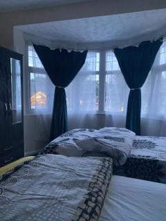Lodge near Merry Hill Shopping centre - 9