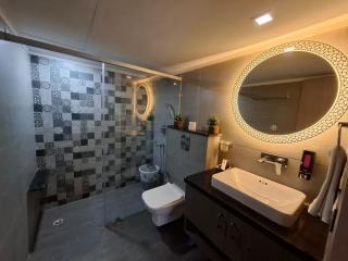 Luxury Aloha Apartments, Rishikesh - 1