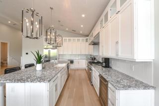 Sea La Vie Beach House - Luxurious 4BR Home W Pool Spa Dock Canal Access on Anna Maria Island - 1