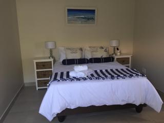 Larkspur Place - East London - 1