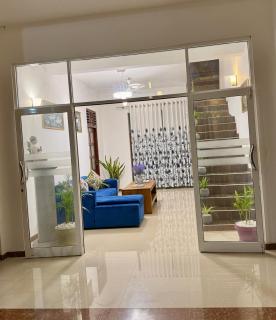 Sasmika Villa Surf and Yoga Hostel - 2